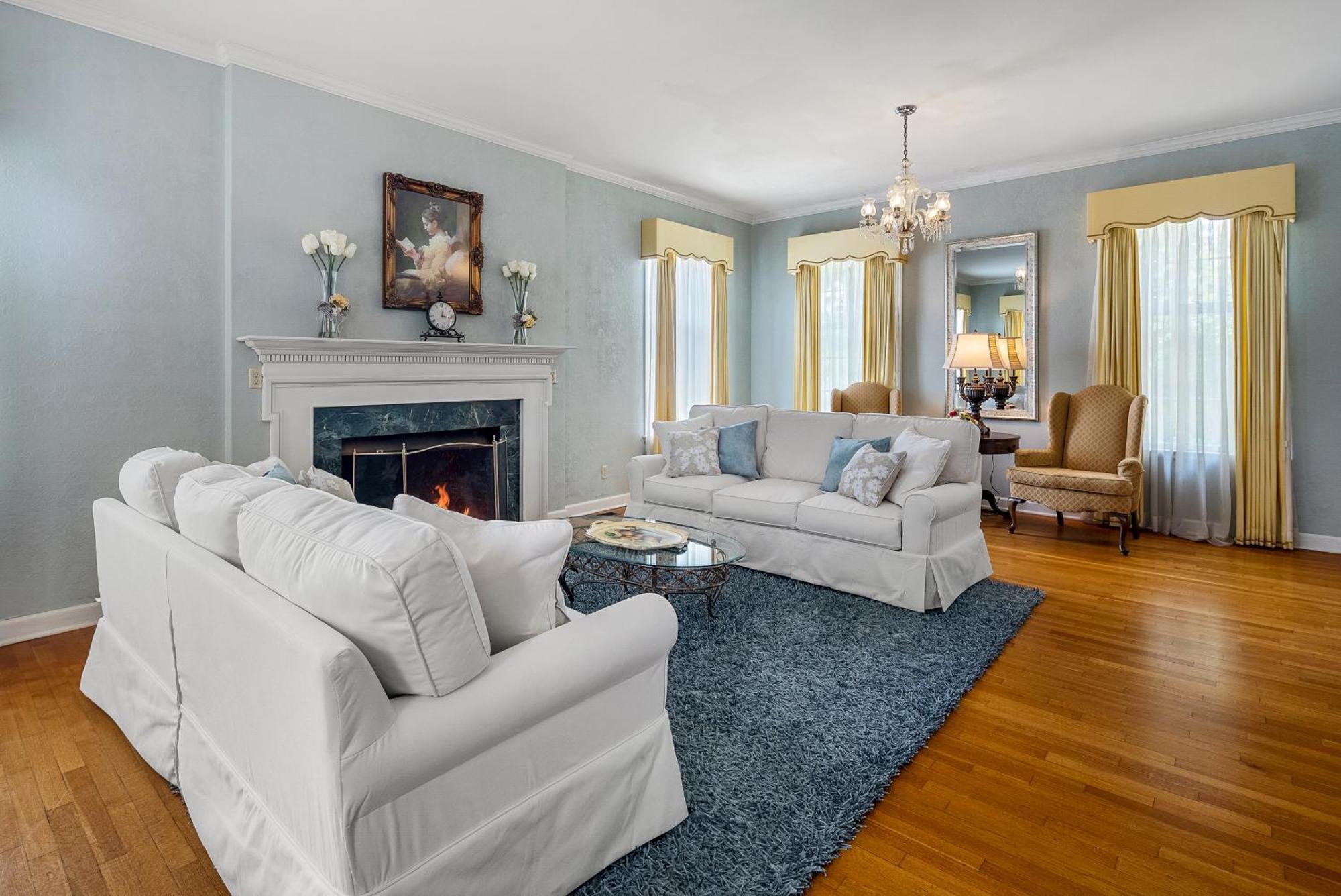 Beland Mansion-Blue Jay Suite! Fort Smith Εξωτερικό φωτογραφία
