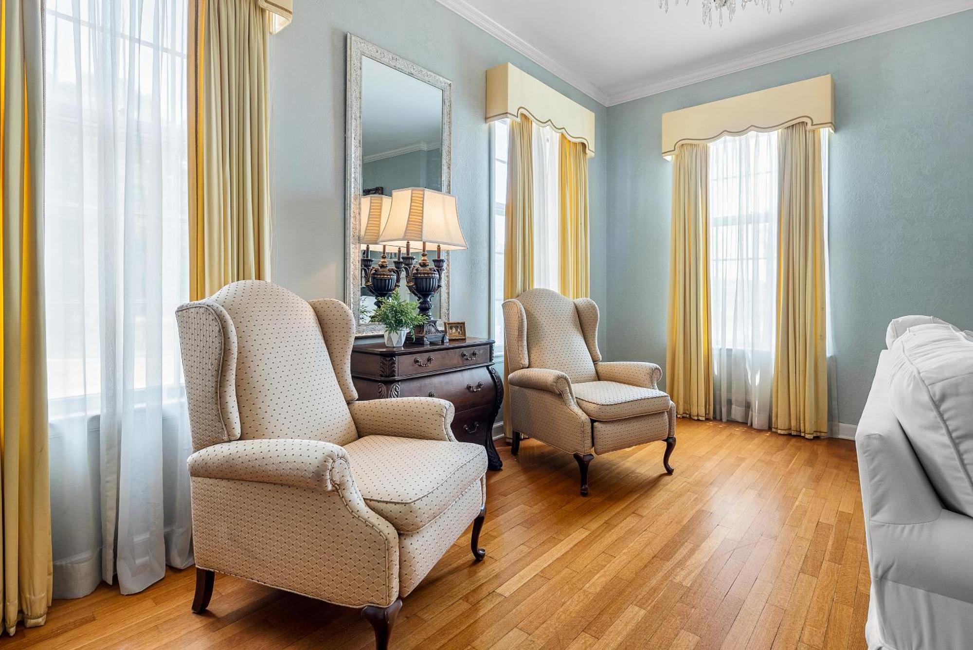 Beland Mansion-Blue Jay Suite! Fort Smith Εξωτερικό φωτογραφία