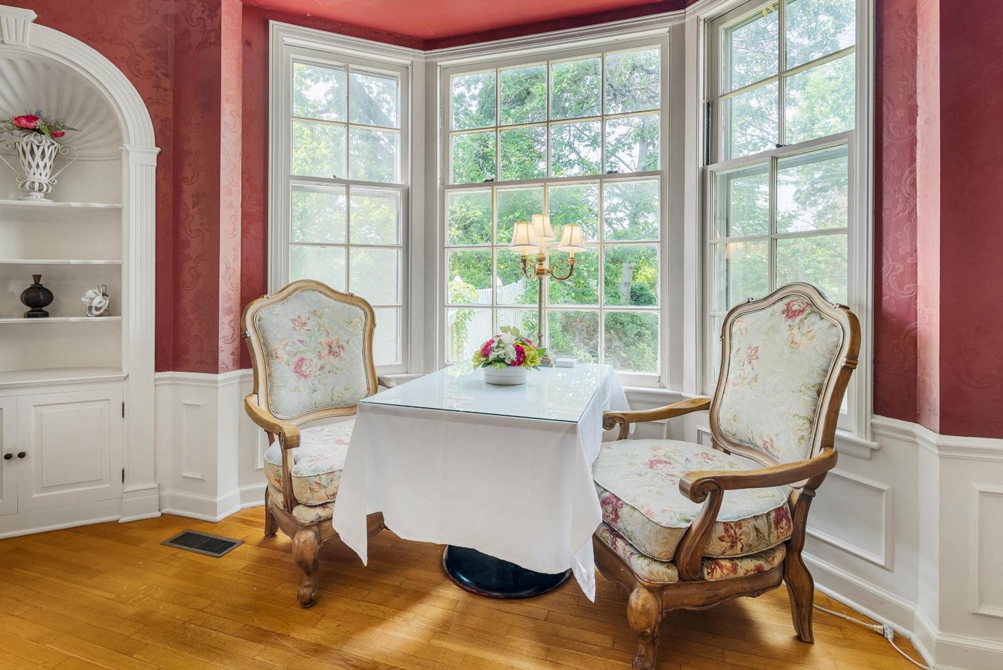 Beland Mansion-Blue Jay Suite! Fort Smith Εξωτερικό φωτογραφία